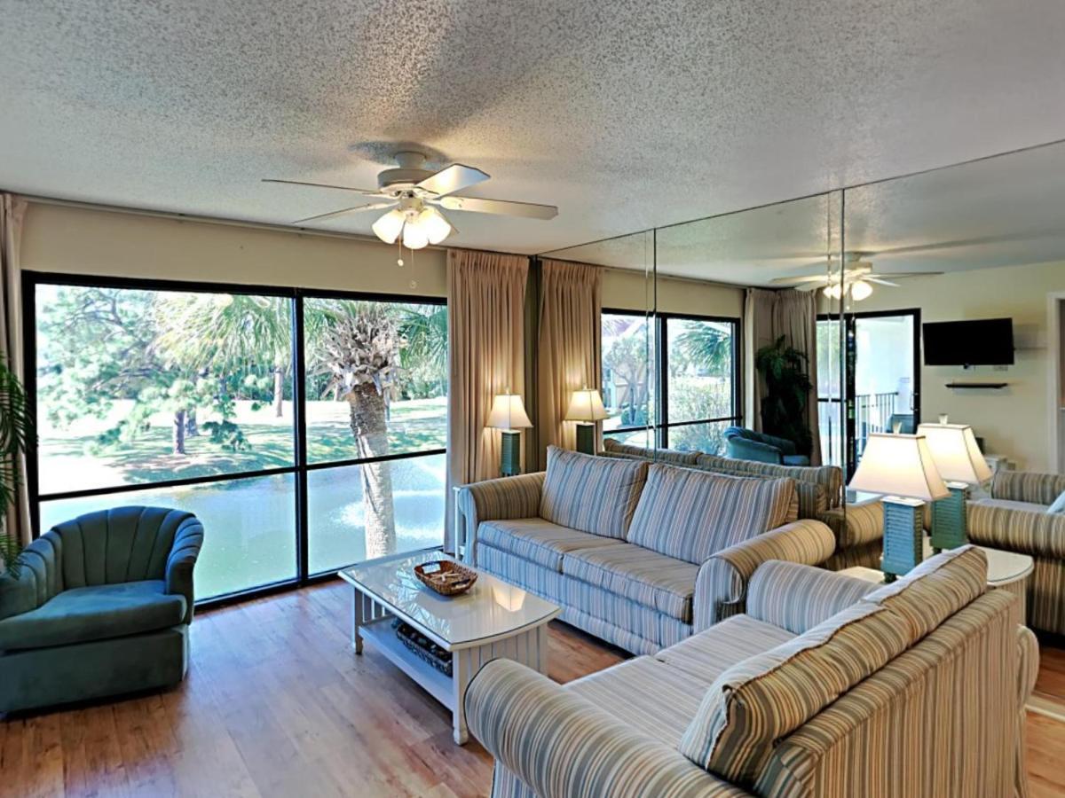 Edgewater 814 Apartment *